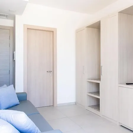 Apart-hotel Sunset Fronte Spiaggia 3*